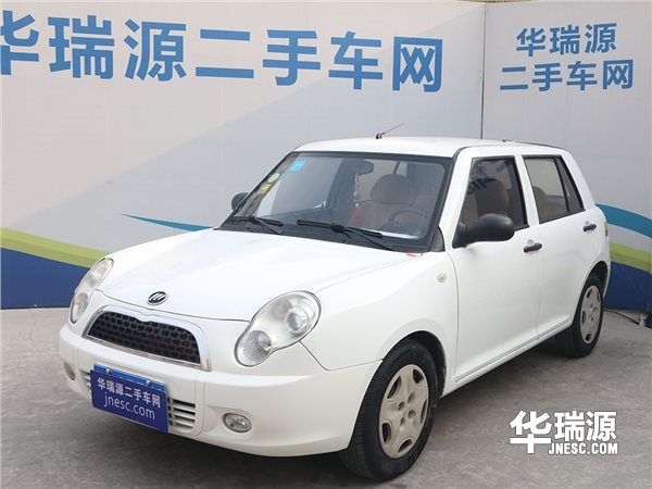 AO级车型力帆320，造型古典，动力十足，安全舒适