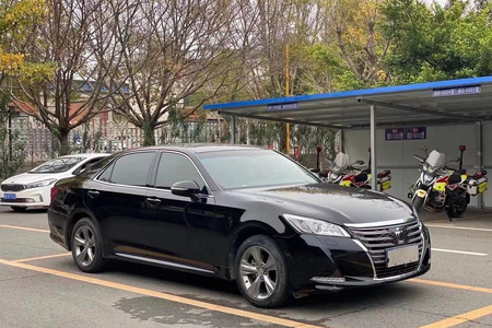 赣州二手丰田皇冠 2015款 2.5L 智享版