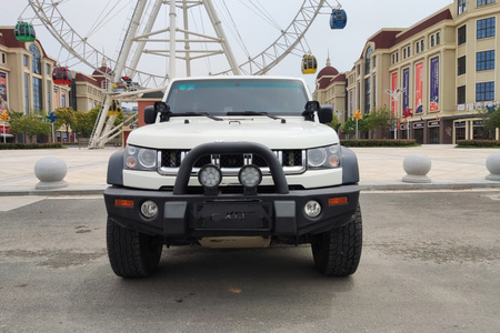 孝感二手北京BJ40 2016款 BJ40L 2.3T 手自一体 四驱 尊享版